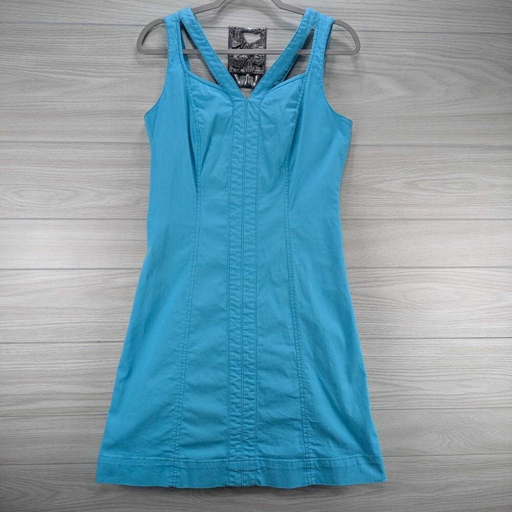 Worth V-Sweetheart Neckline Blue Cut Out Dress